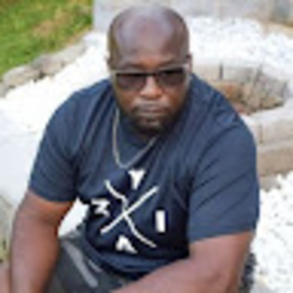 Meet your Posher, Antwane